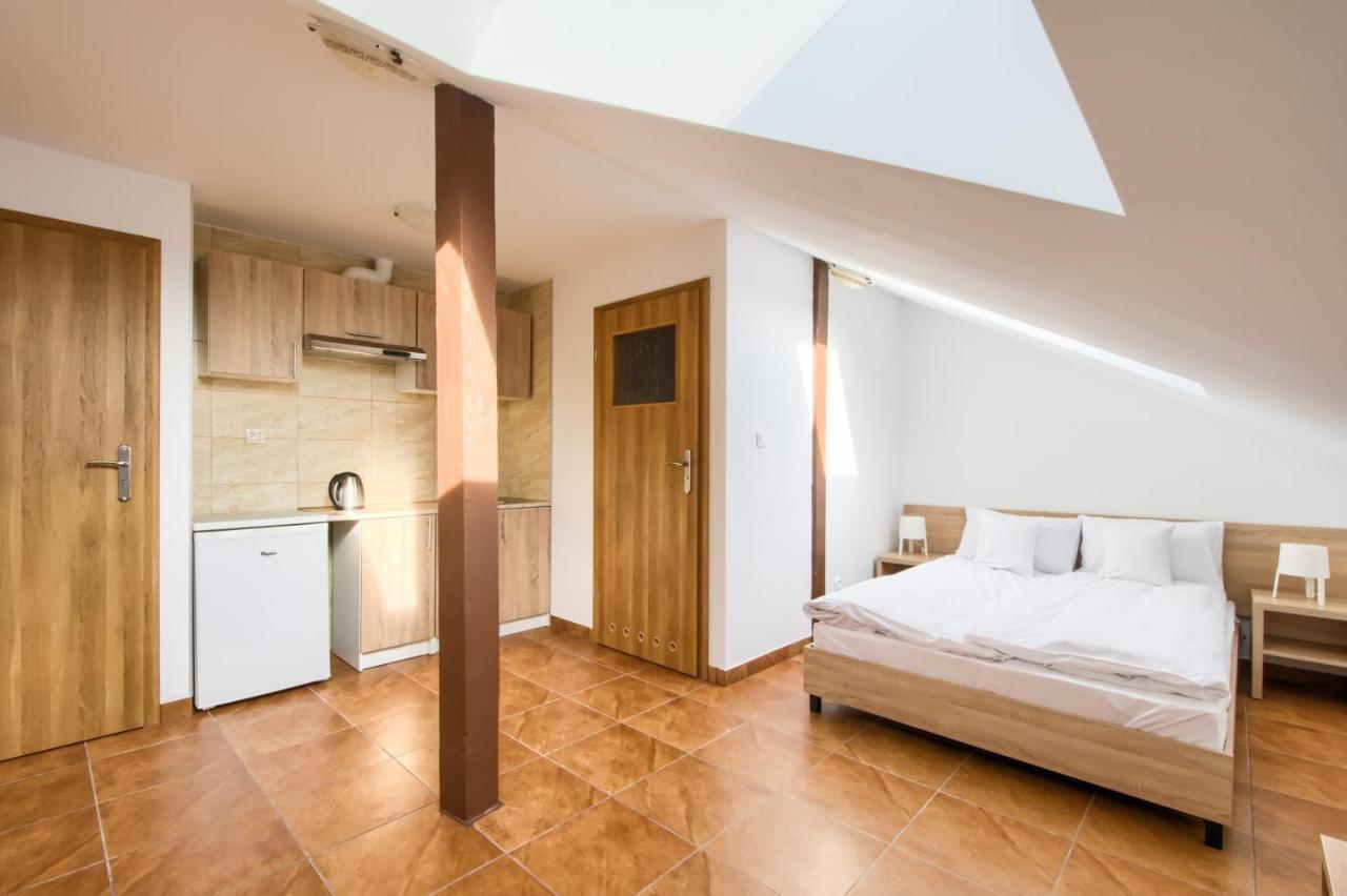 Patra Bed & Breakfast Varşovia Exterior foto